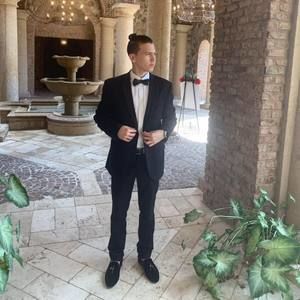 Meet your Posher, Luigi